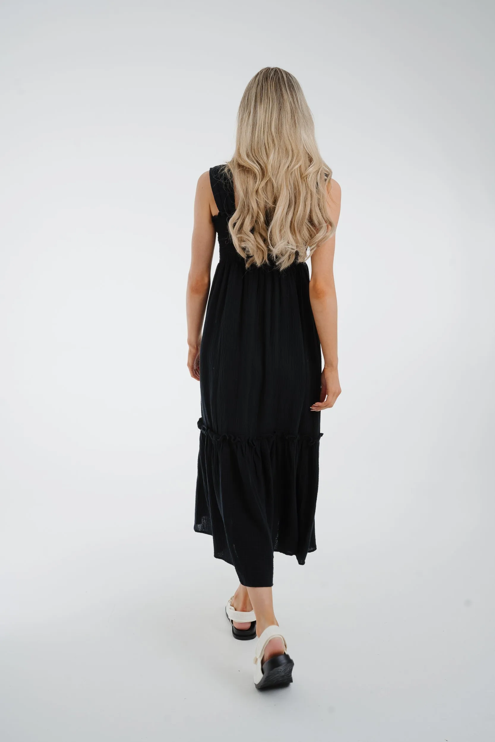 Ally Peplum Hem Dress In Black