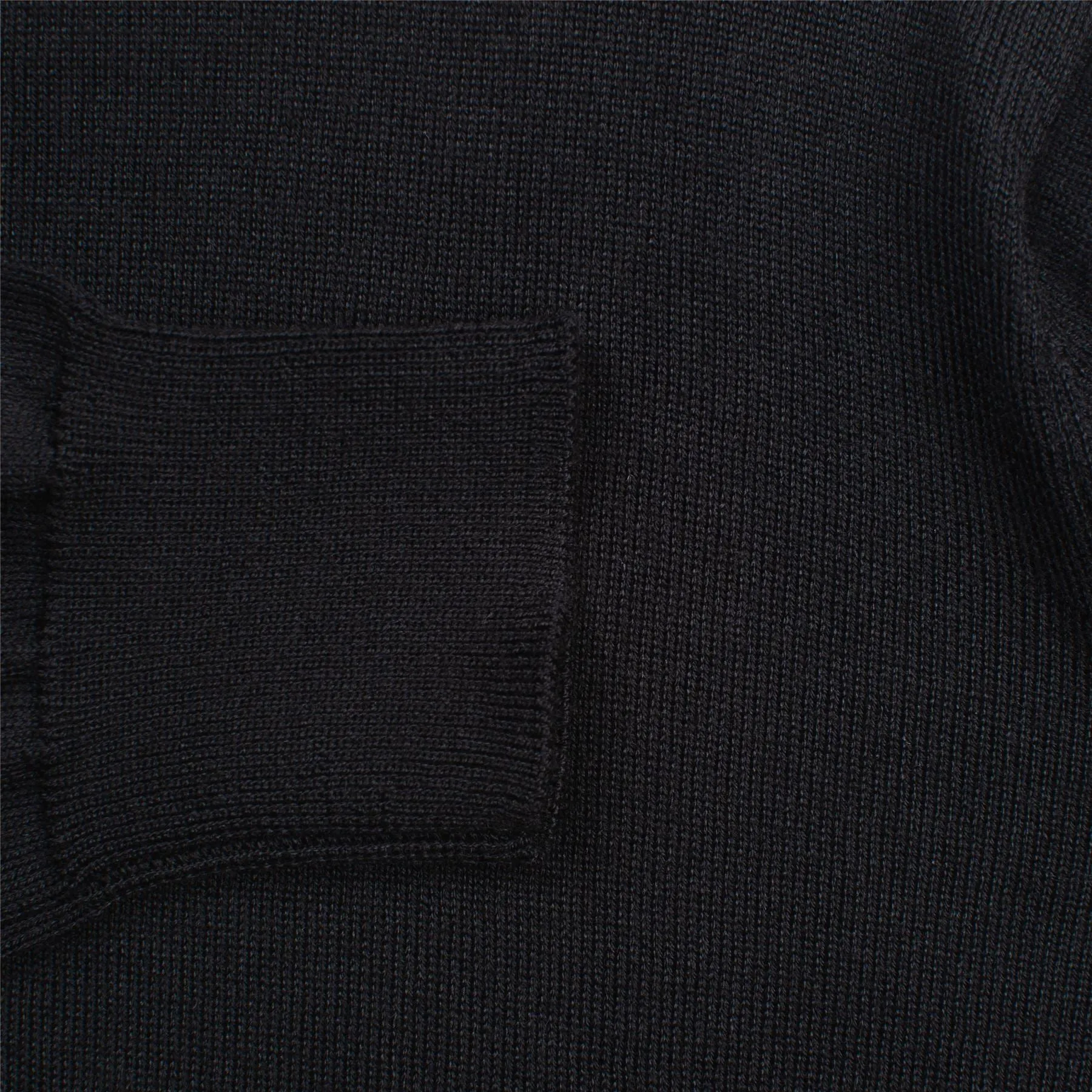 Autumn Crest Quarter Zip Knit Black - 2024