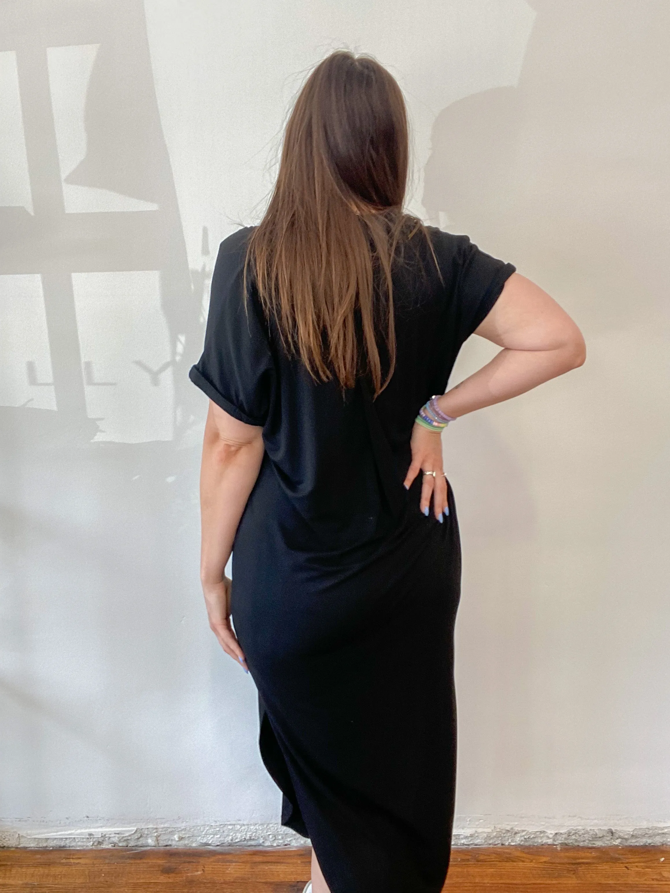 Joss Long V Neck Dress in Black