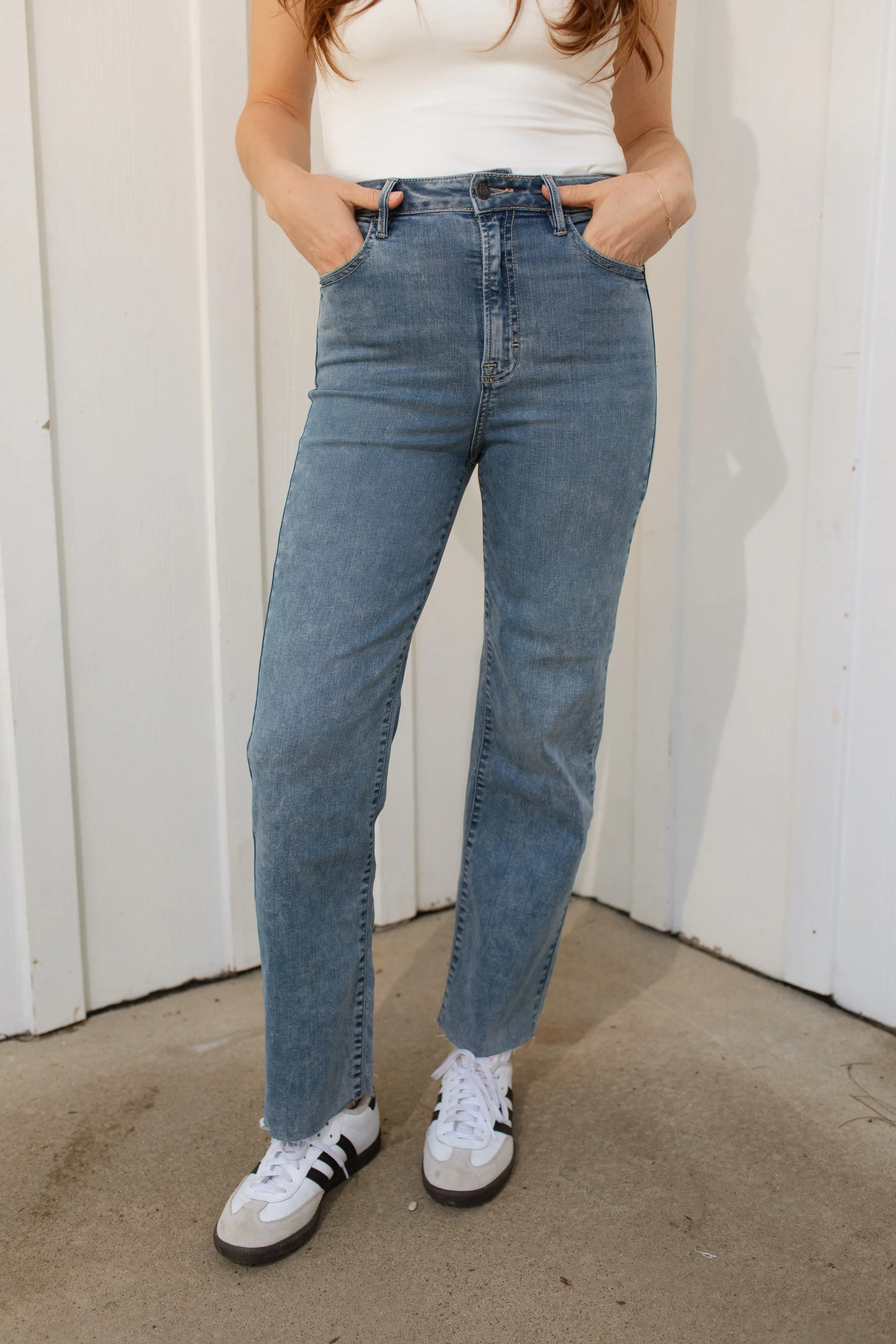 Laurel Wide Leg Jeans