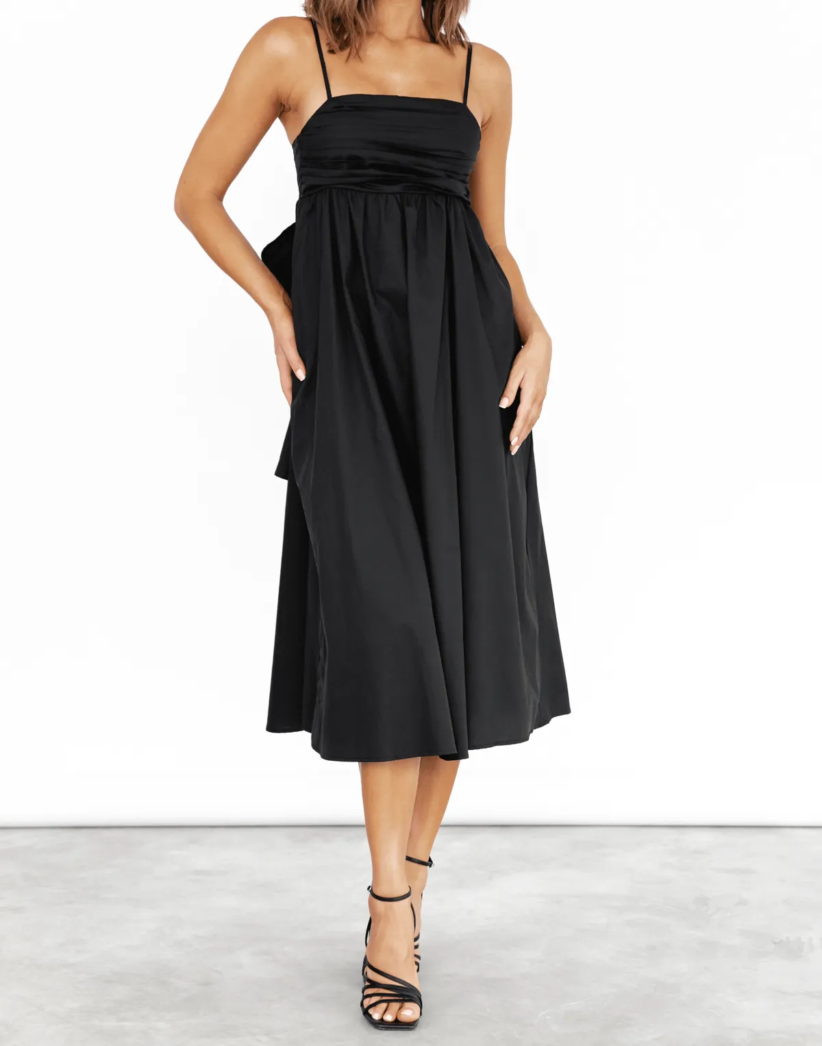 Love Lane Midi Dress (Black)