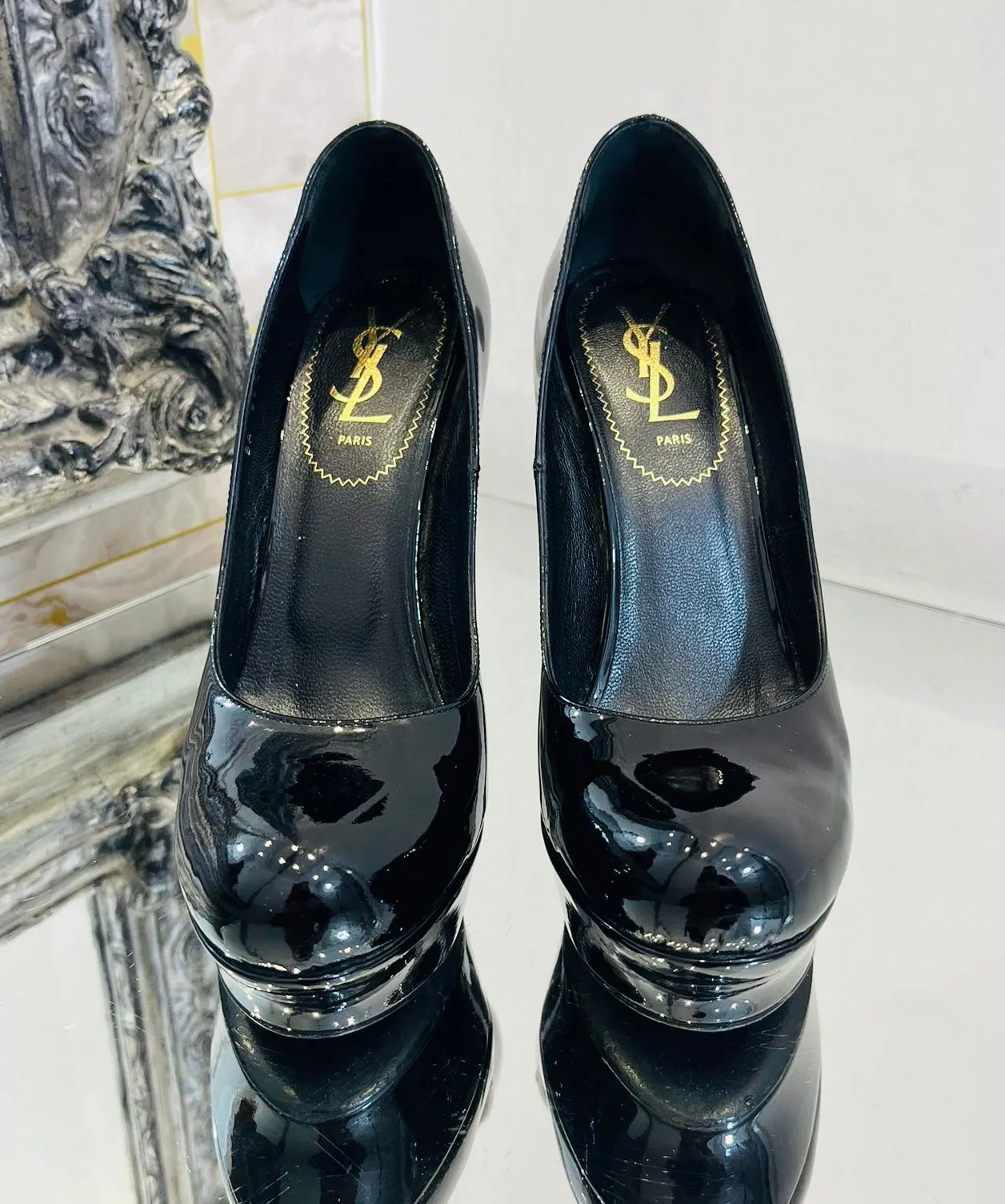 Saint Laurent Tribtoo Patent Leather Pumps. Size 38