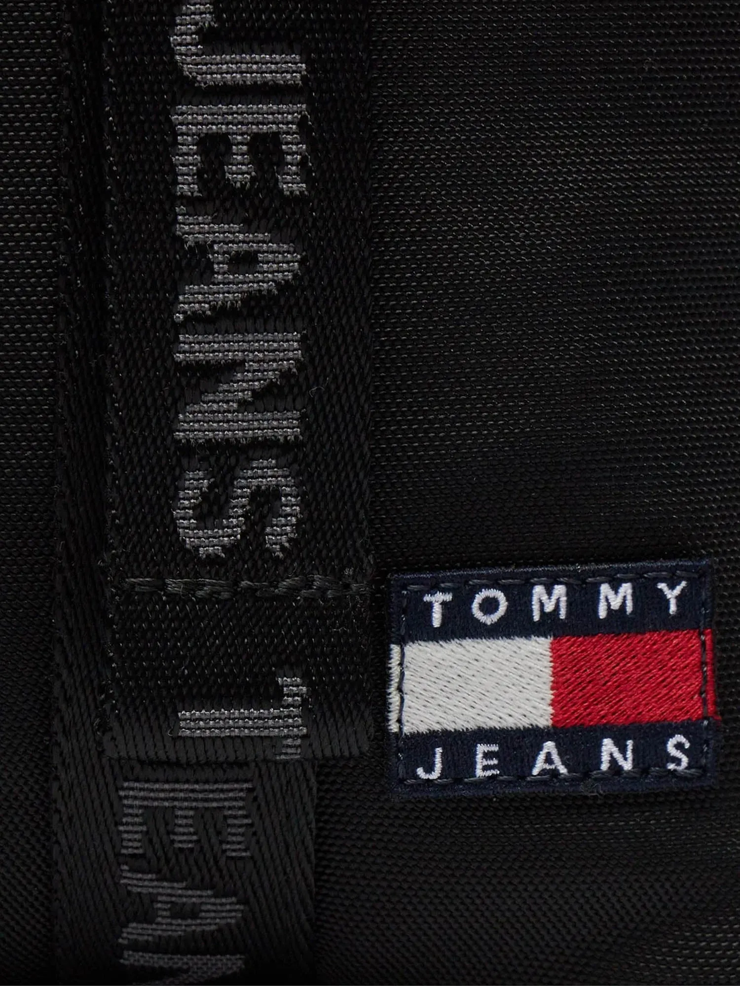 Tommy Jeans Shopper AW0AW15817