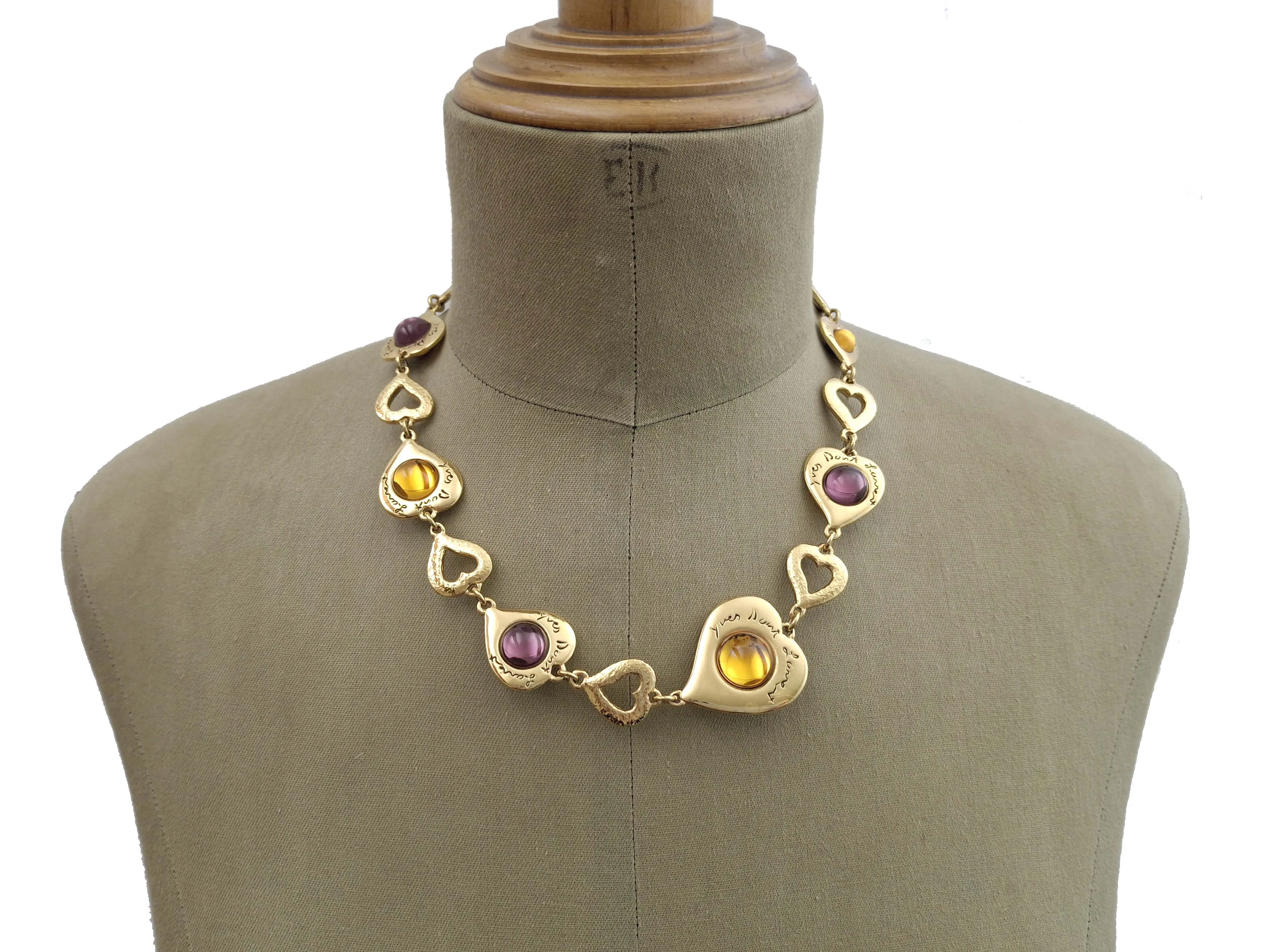 YVES SAINT LAURENT Hearts Cabochons Necklace